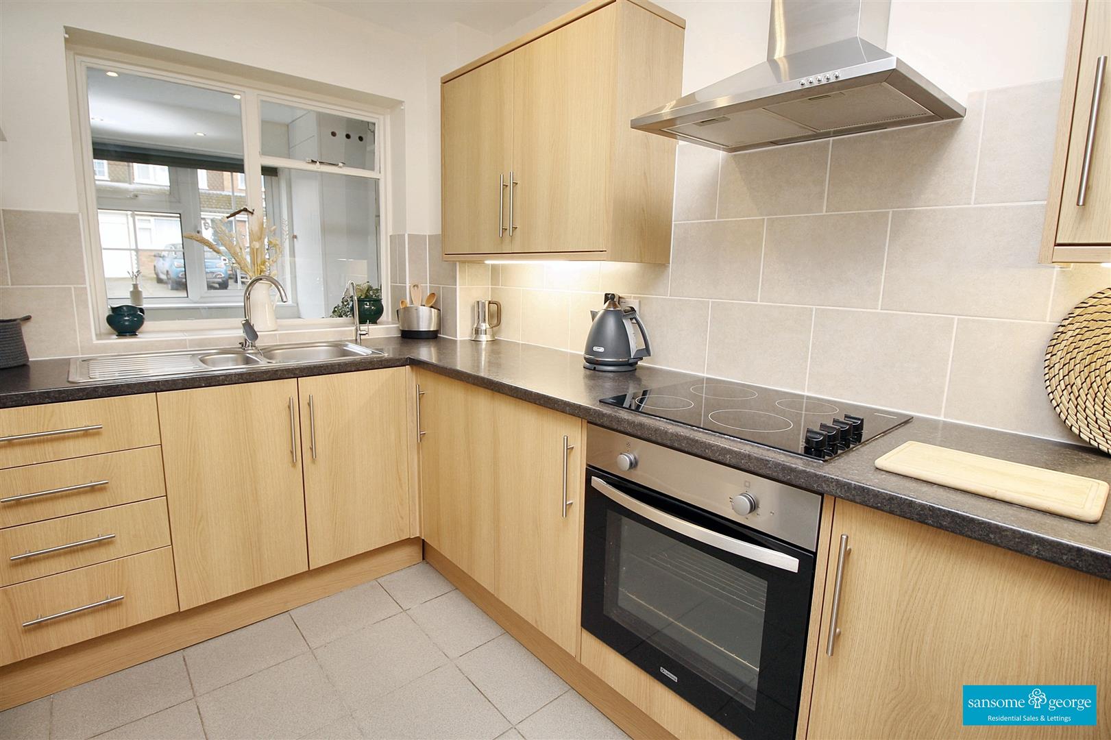 Cecil Aldin Drive, Tilehurst, Reading